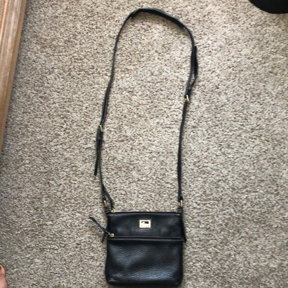 Dooney and Bourke purse